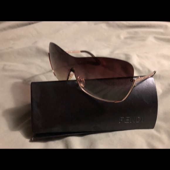 Sunglasses - Picture 1 of 1